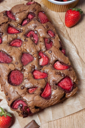 Brownie z truskawkami