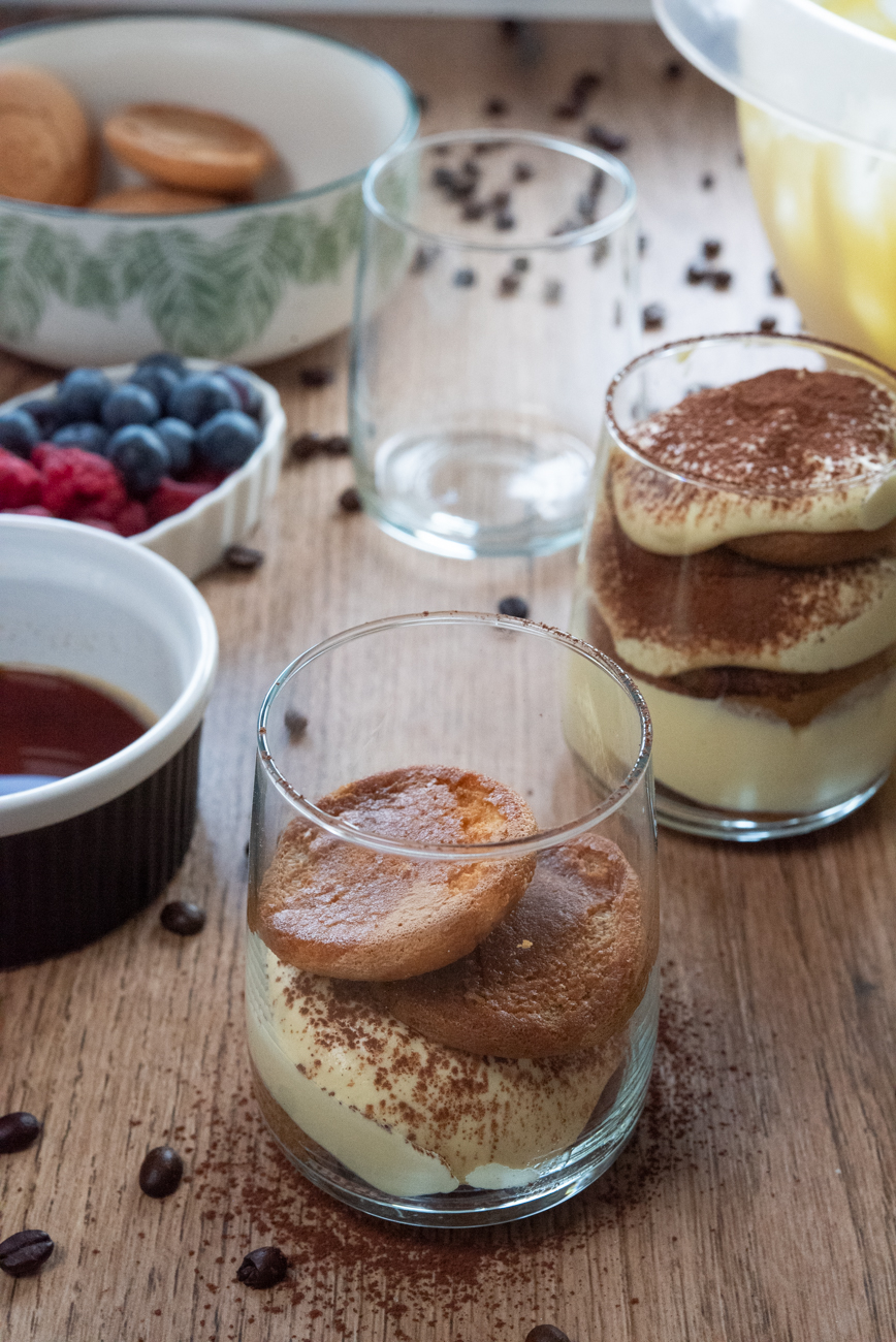Tiramisu w pucharkach