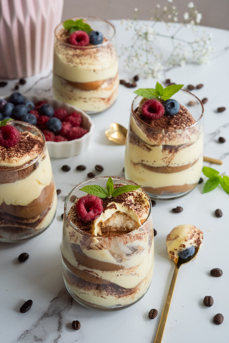 Tiramisu w pucharkach