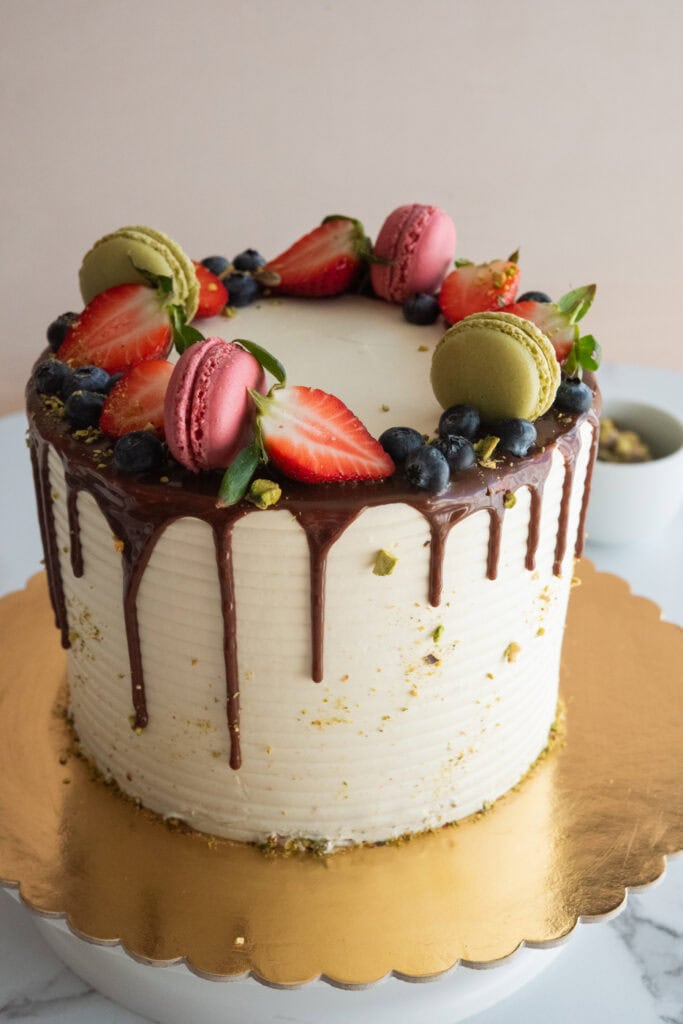 tort pistacja malina